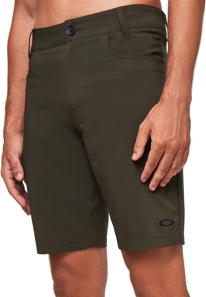 Oakley Men's Base Line Hybrid 21-Inch Shorts