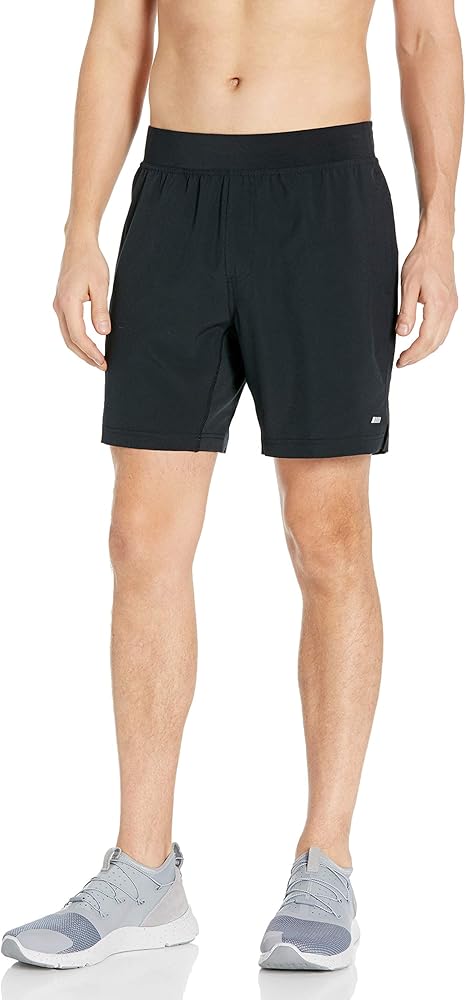 Amazon Essentials Men's Performance Stretch Woven 7" Training Short