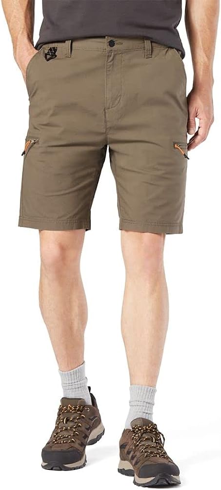 Signature by Levi Strauss & Co. Gold Men's Outdoors Utlity Hiking Short (Available in Big & Tall)